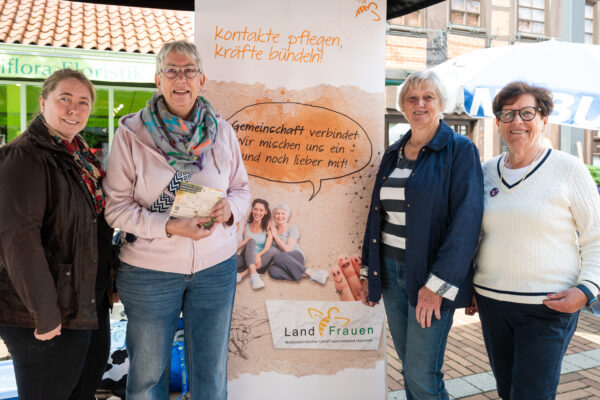 KSG - win - Tag der Demokratie in Gehrden (Marktplatz) 2026-08-22